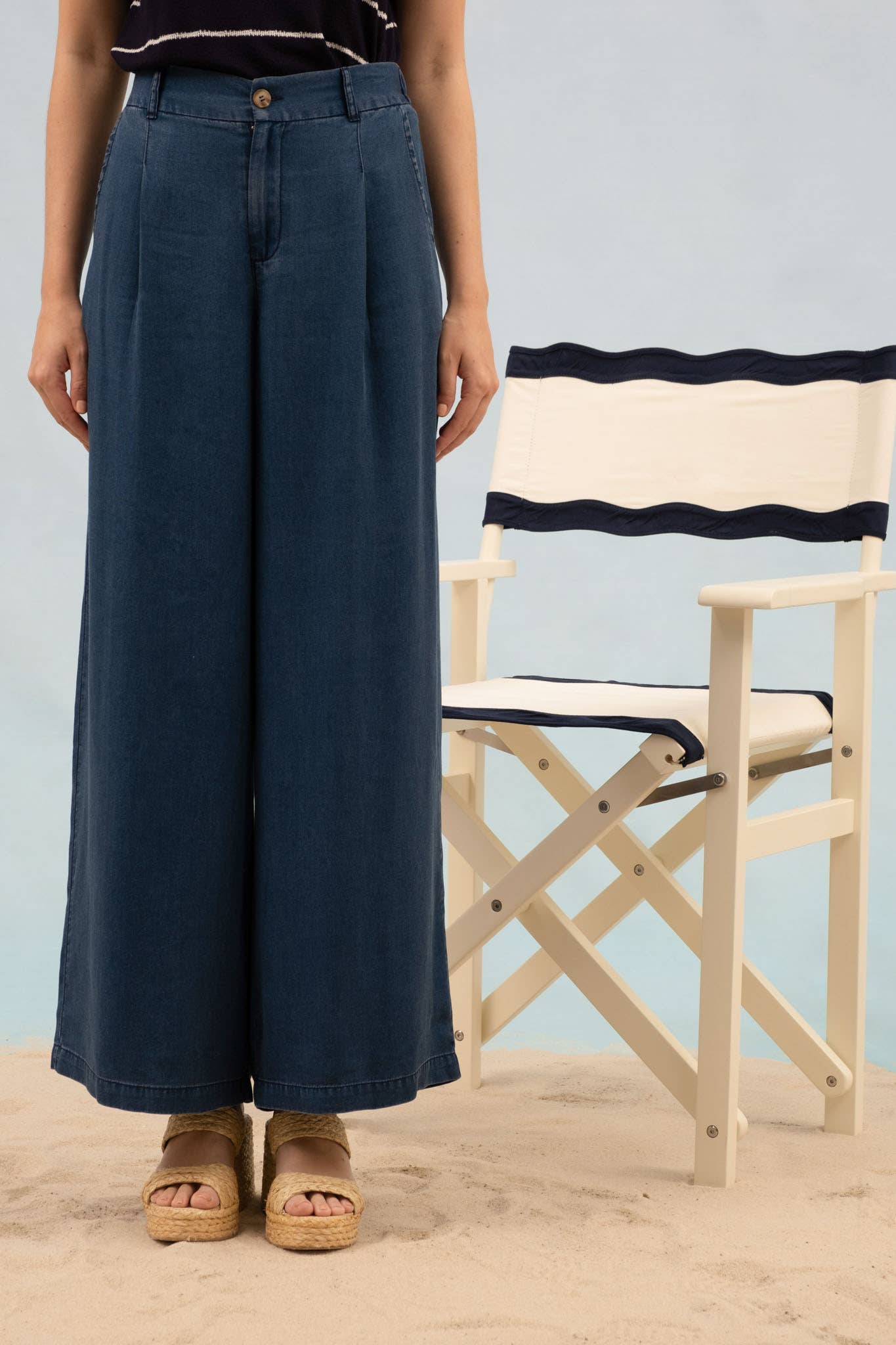 Dark Chambray Pintuck Detail Wide Leg Pant
