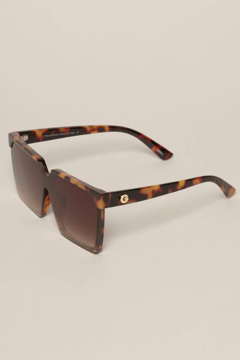Women's Oversized Sunglasses