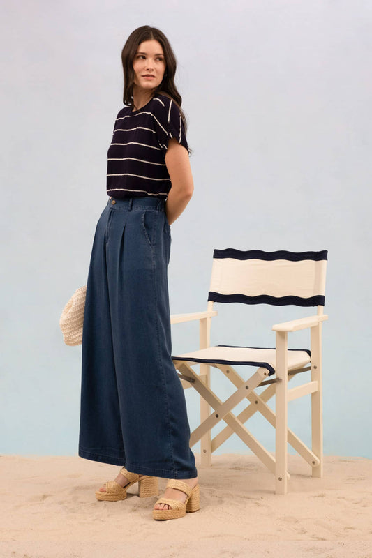 Dark Chambray Pintuck Detail Wide Leg Pant