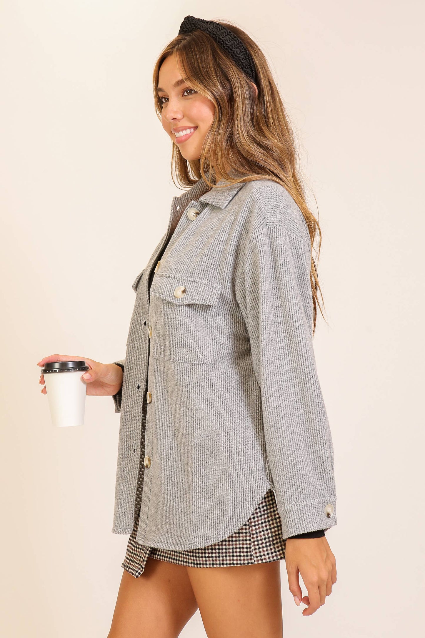 Brushed Waffle Button-Up Shacket: Brown / S
