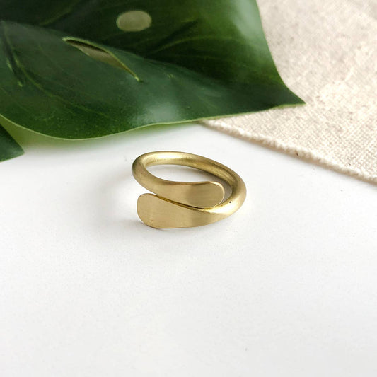 Fair Trade: Matte Gold Overlap Ring
