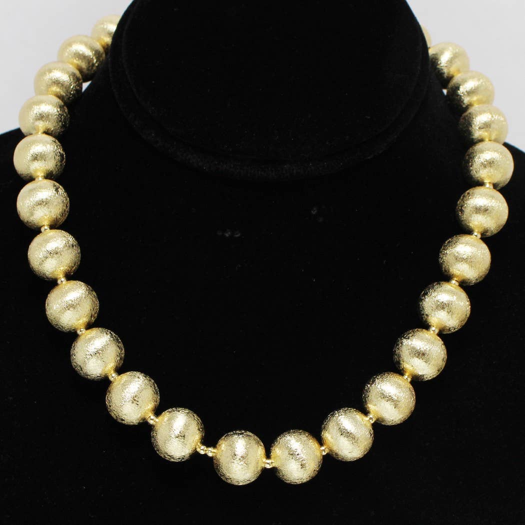 Lightweight Brass Textured Ball Bead Necklace: Gold