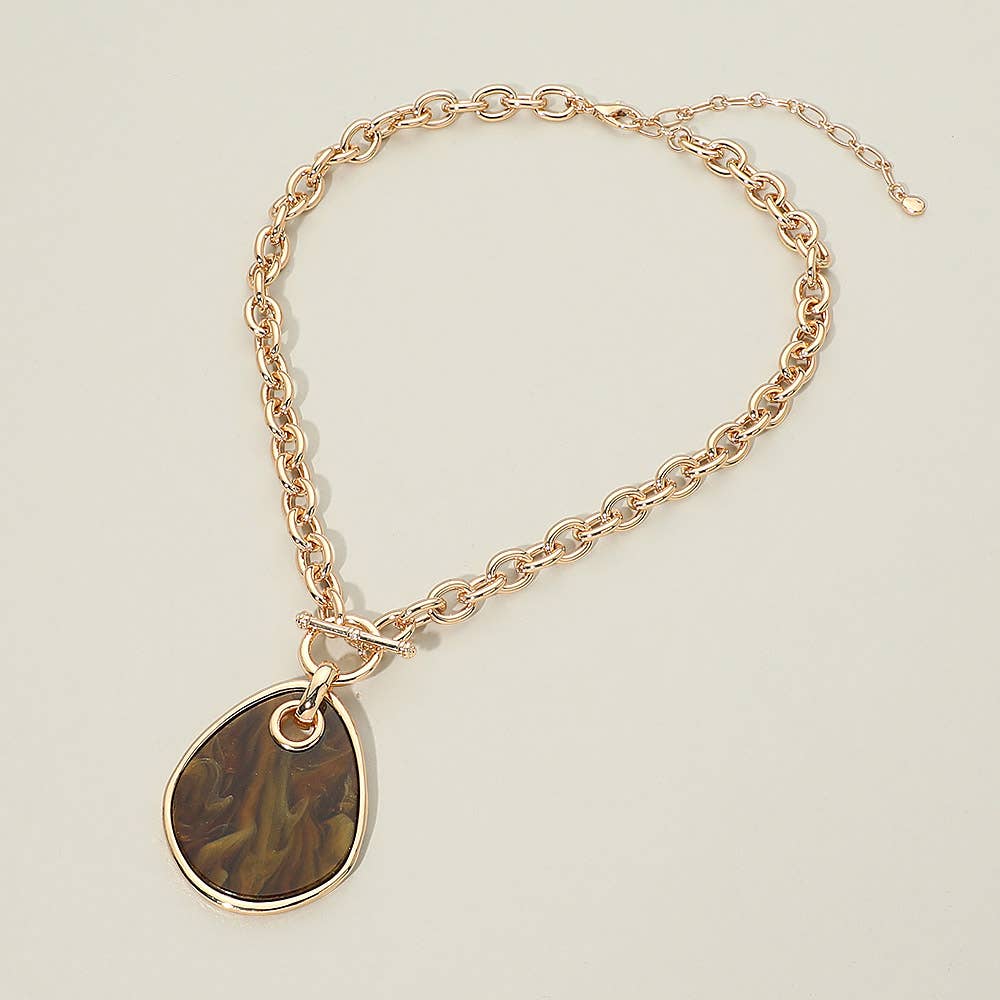 Geometric Resin Drop Pendant Necklace: Brown