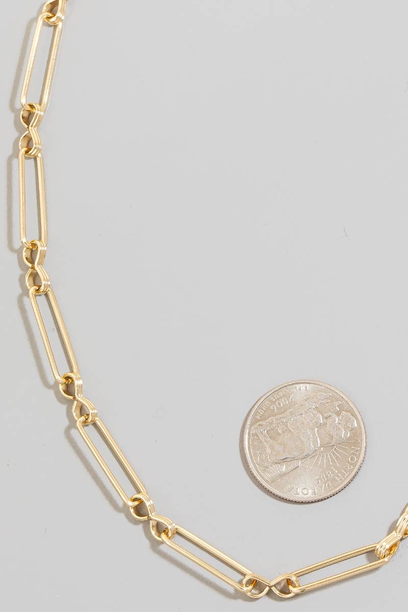 Gold Oval Chain Link Necklace