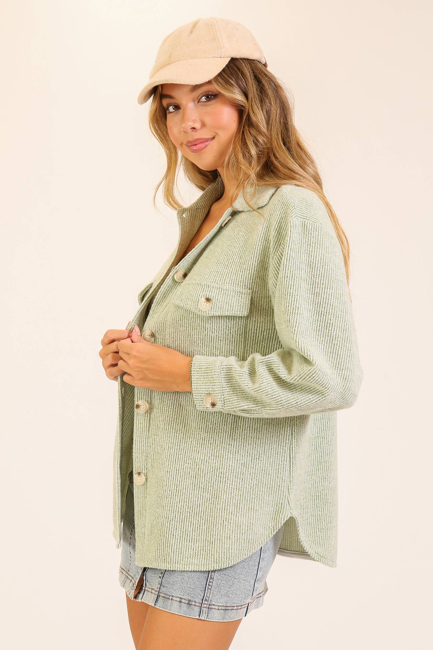 Brushed Waffle Button-Up Shacket: Brown / S