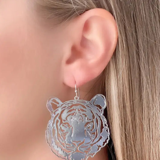 Bengal’s silver metal earrings