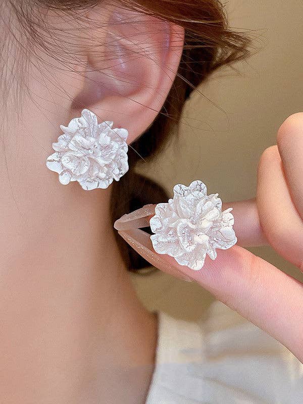 Flower Shape Earrings