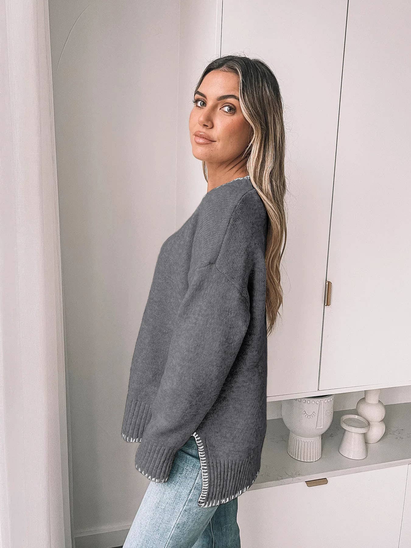 Gray Crew Neck Sweater with Pullover Trim