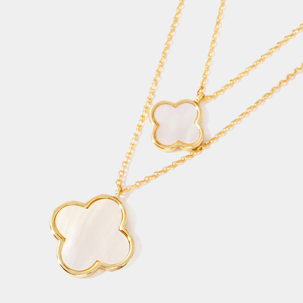 Quatrefoil Pendant Double Layered Necklace: Gold