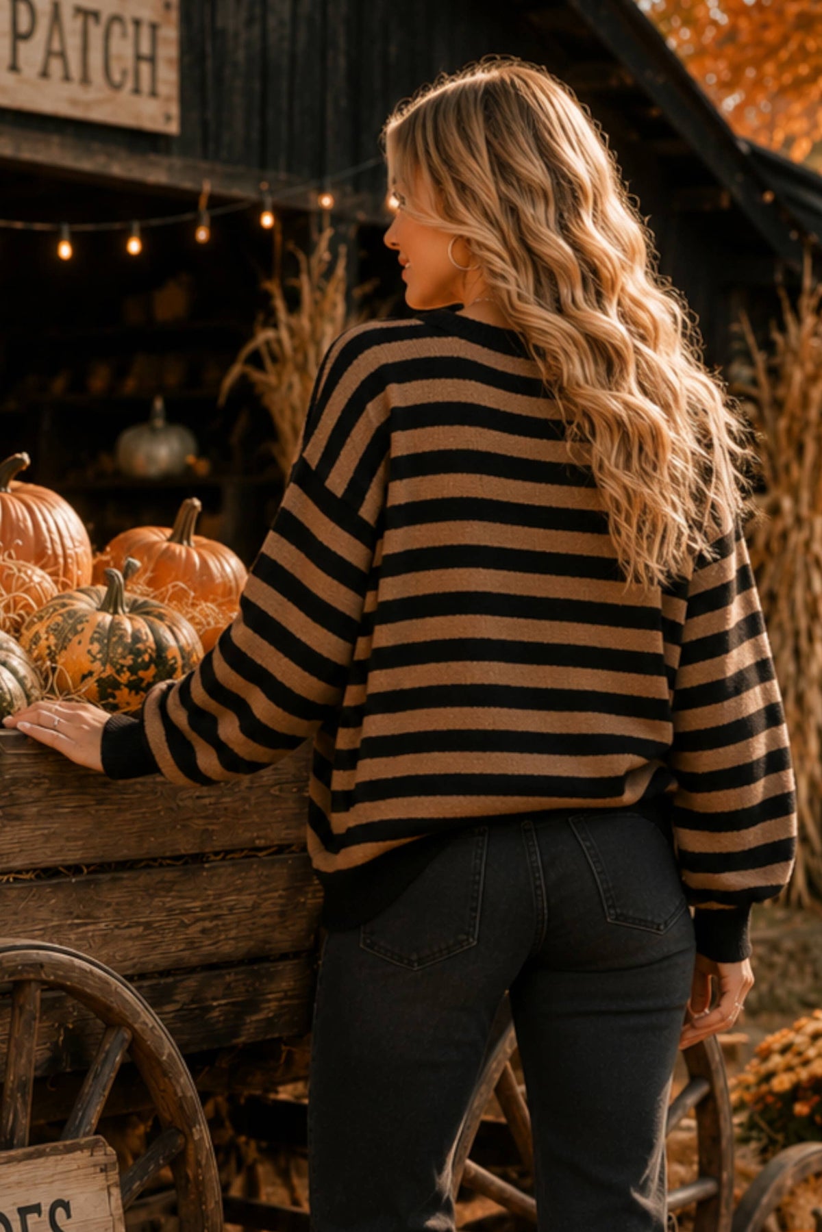 Pumpkin Script Striped Knit Sweater: ORANGE/WHITE / S-M-L (2-2-2)
