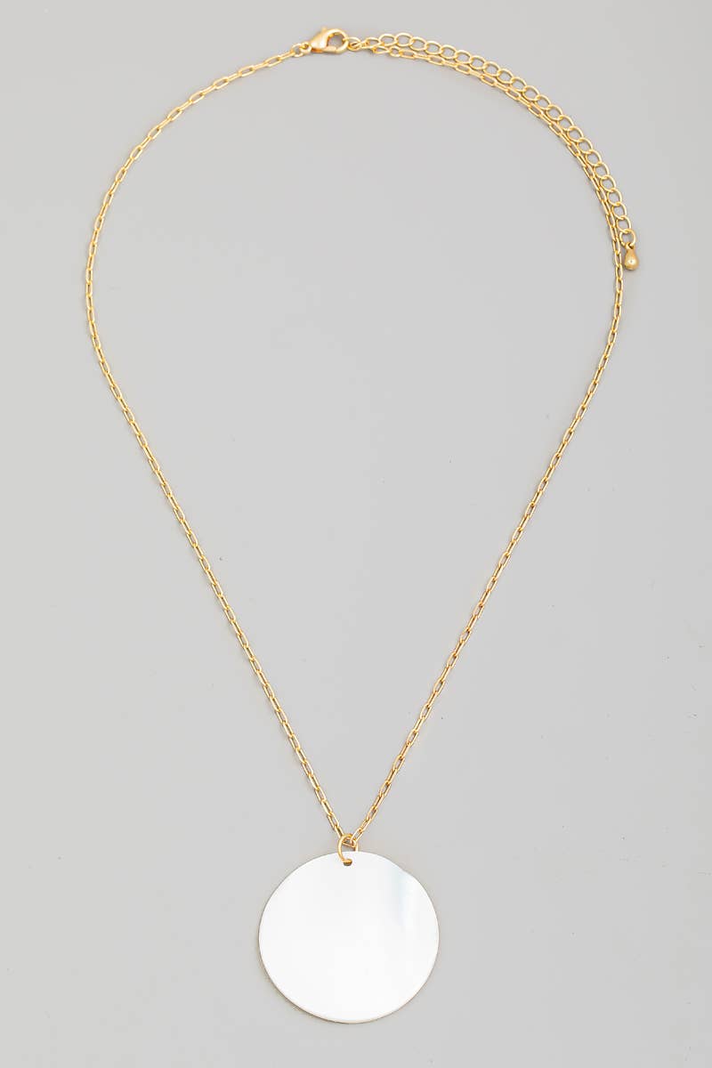 Mother Of Pearl Disc Pendant Chain Necklace