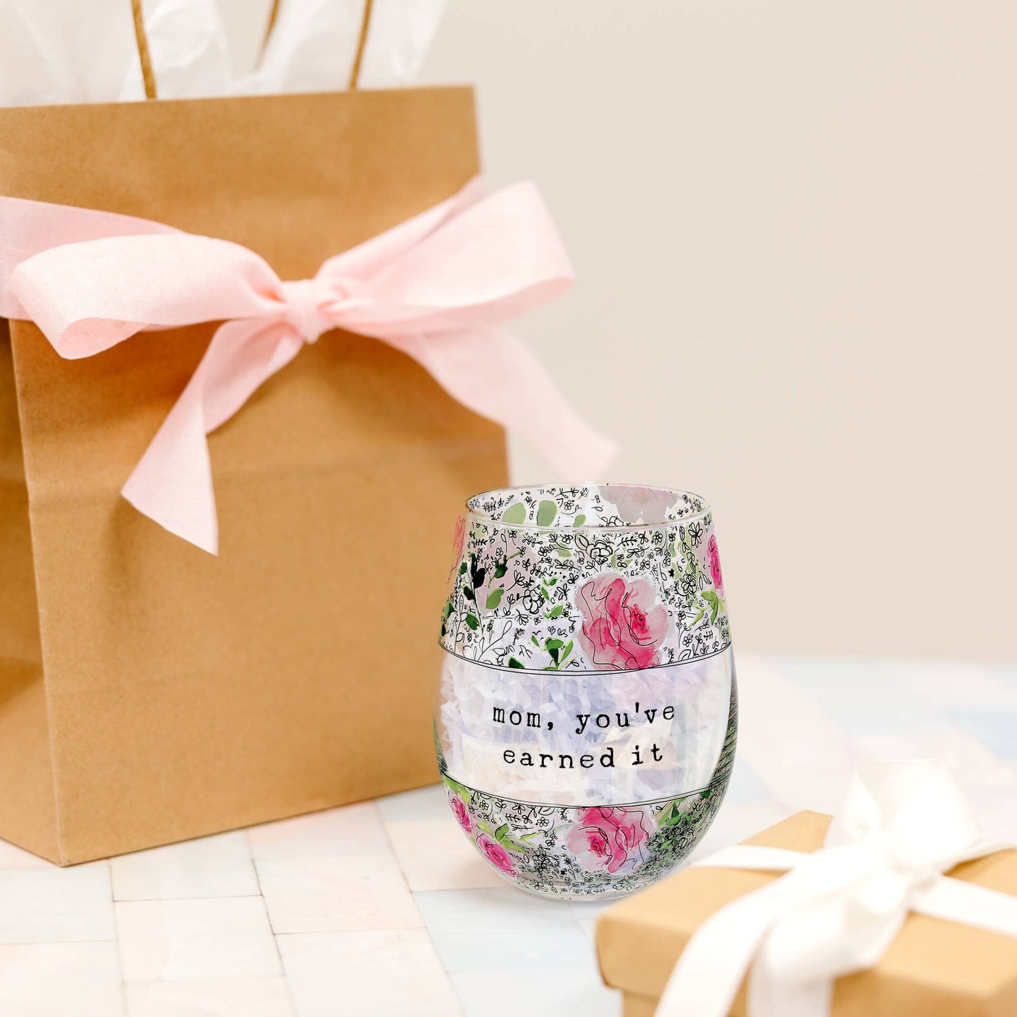 Mom - 18 oz Stemless Wine Glass