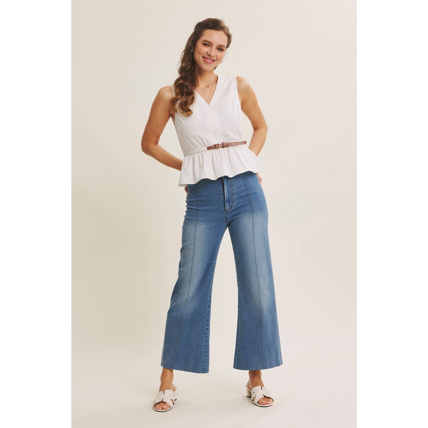 CLASSIC WORKWEAR BELTED COTTON TOP WITH CONTRAST STITCH: OFF WHITE / S