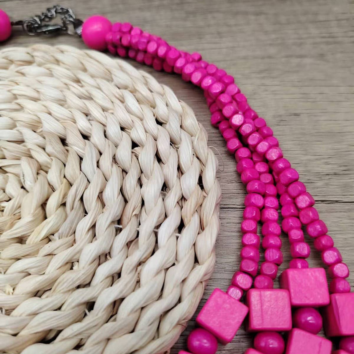 HANDMADE WOODEN SQUARE BEADS MULTI-LAYER NECKLACE_CWMM4850: ROSE / (OS) 1