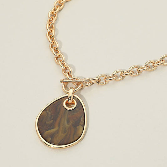 Geometric Resin Drop Pendant Necklace: Brown