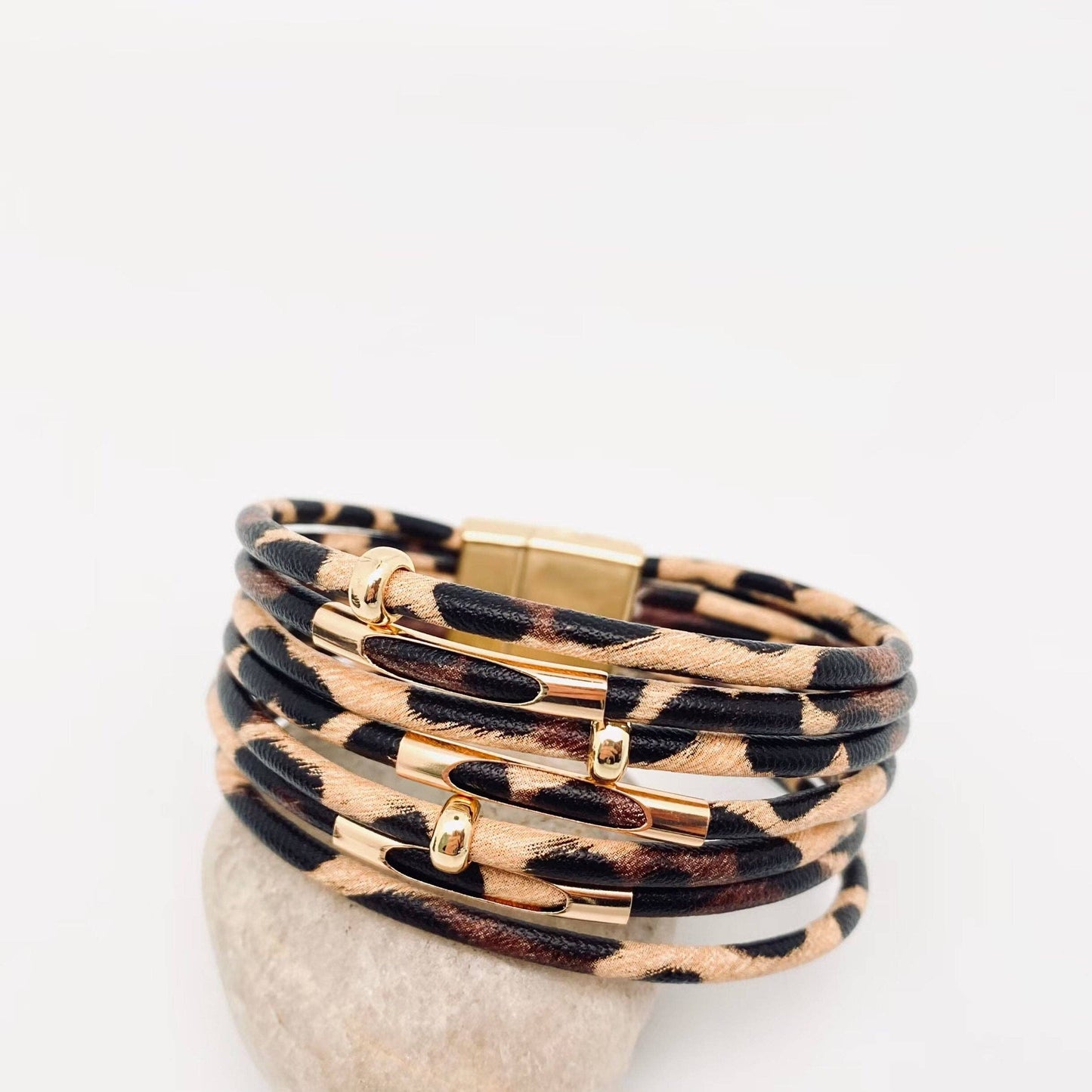 Leopard-Print Multilayer Magnetic Buckle Bracelet