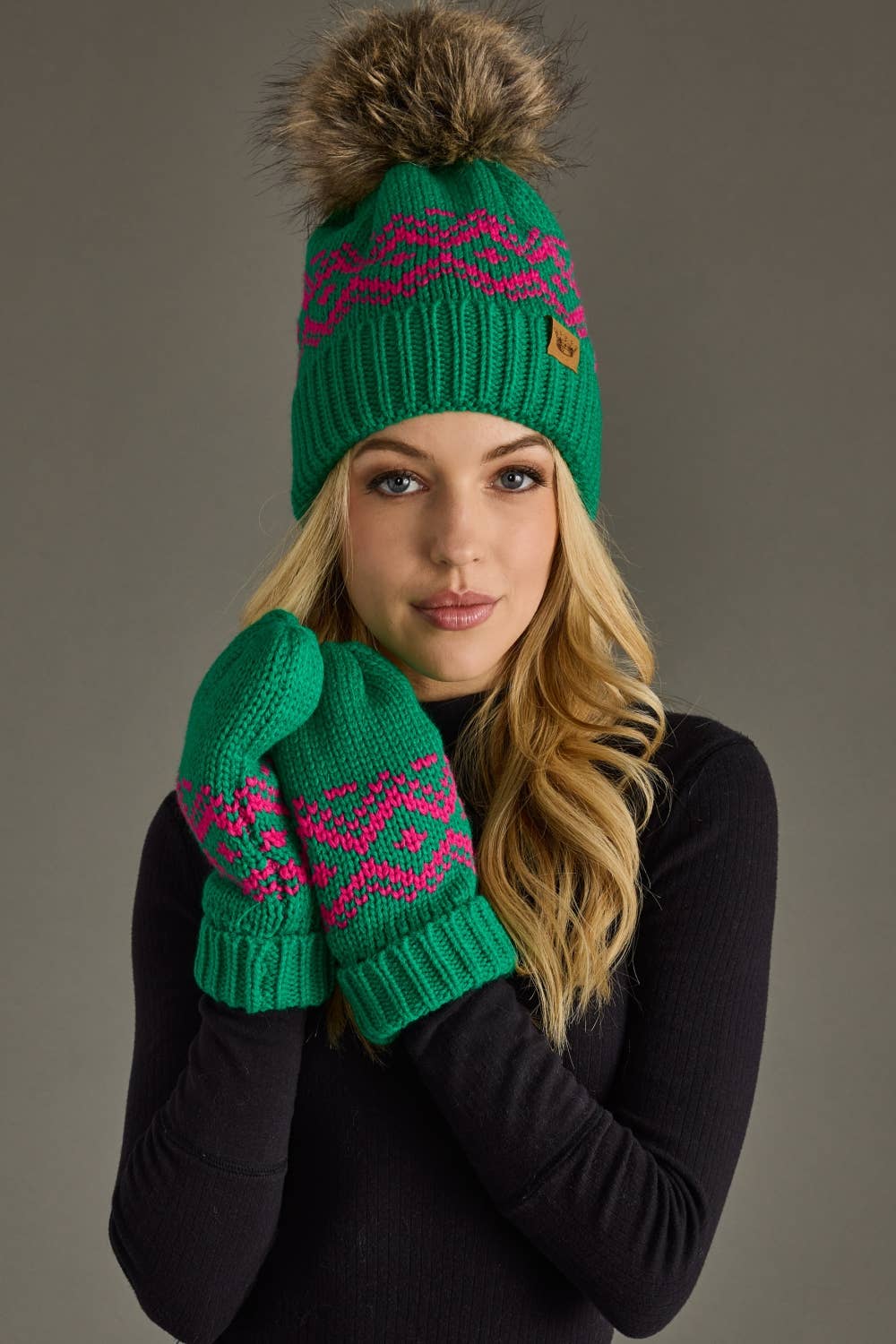Green & Speckled Patterned Pom Hat