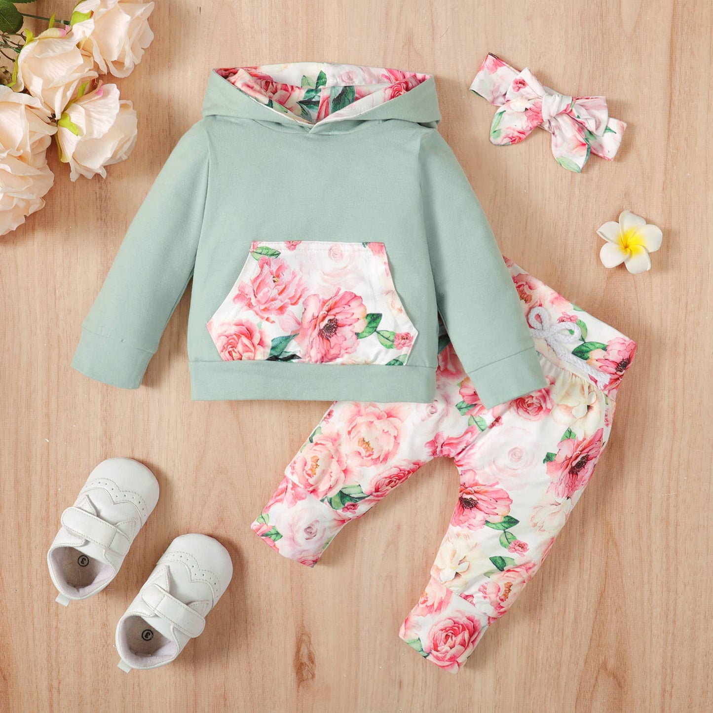 Beautiful Floral Hoodie, Pants and Headband Set: 3-6 Months / Purple