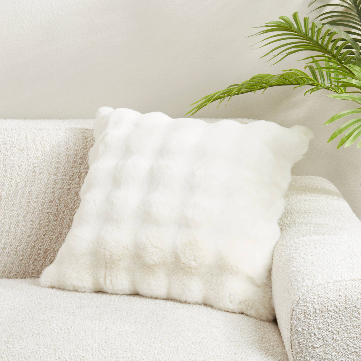 Cozy Bubble Faux Fur Pillow: Ivory / Cover Only / 12"x20"