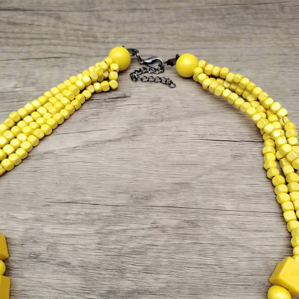 HANDMADE WOODEN SQUARE BEADS MULTI-LAYER NECKLACE_CWMM4850: ROSE / (OS) 1