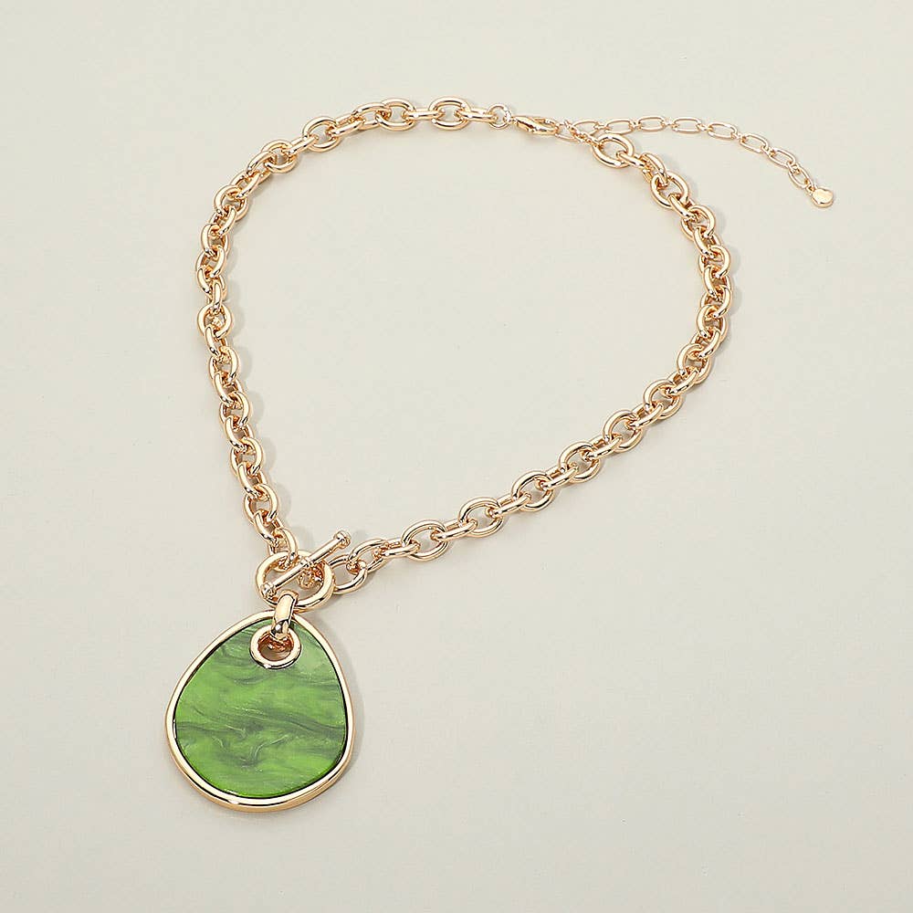 Geometric Resin Drop Pendant Necklace: Brown