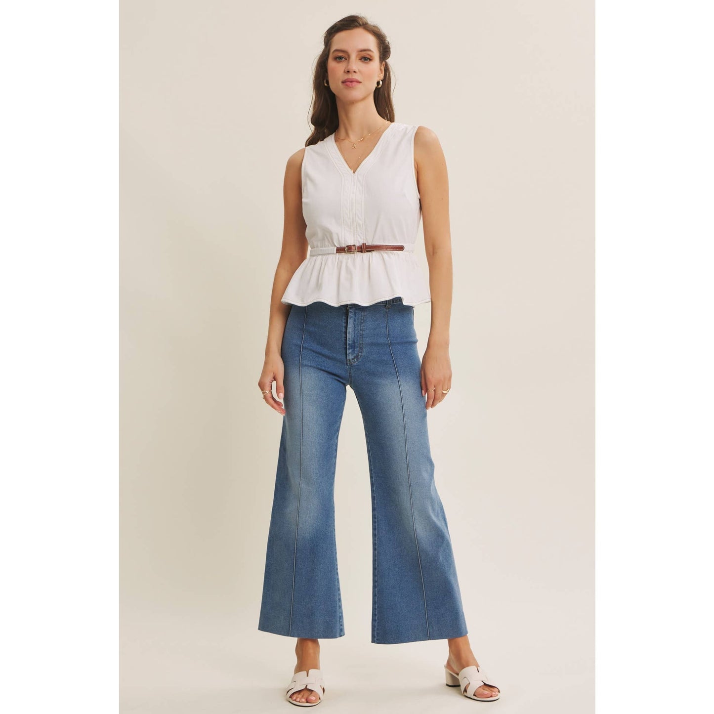 CLASSIC WORKWEAR BELTED COTTON TOP WITH CONTRAST STITCH: OFF WHITE / S