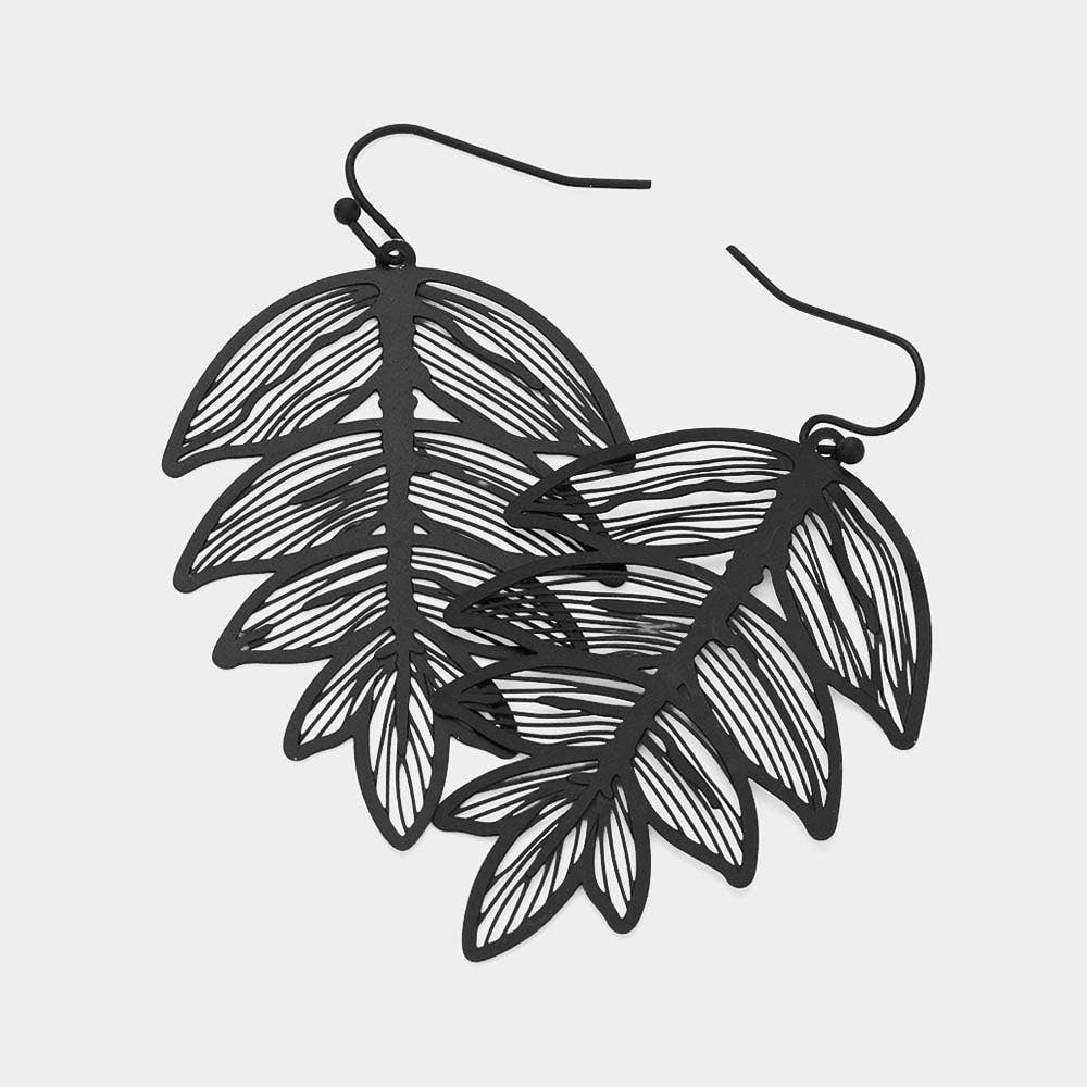 Brass Metal Filigree Leaf Dangle Earrings: Matte gold