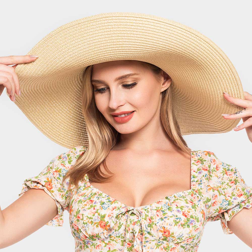 Solid Straw Sun Hat
: Beige