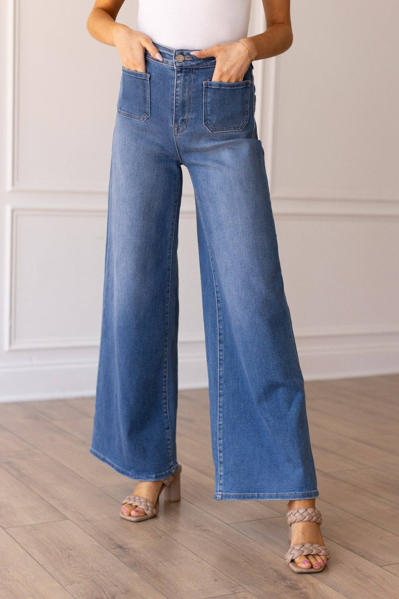 Medium Wash Wide Leg Flare with Front Pockets