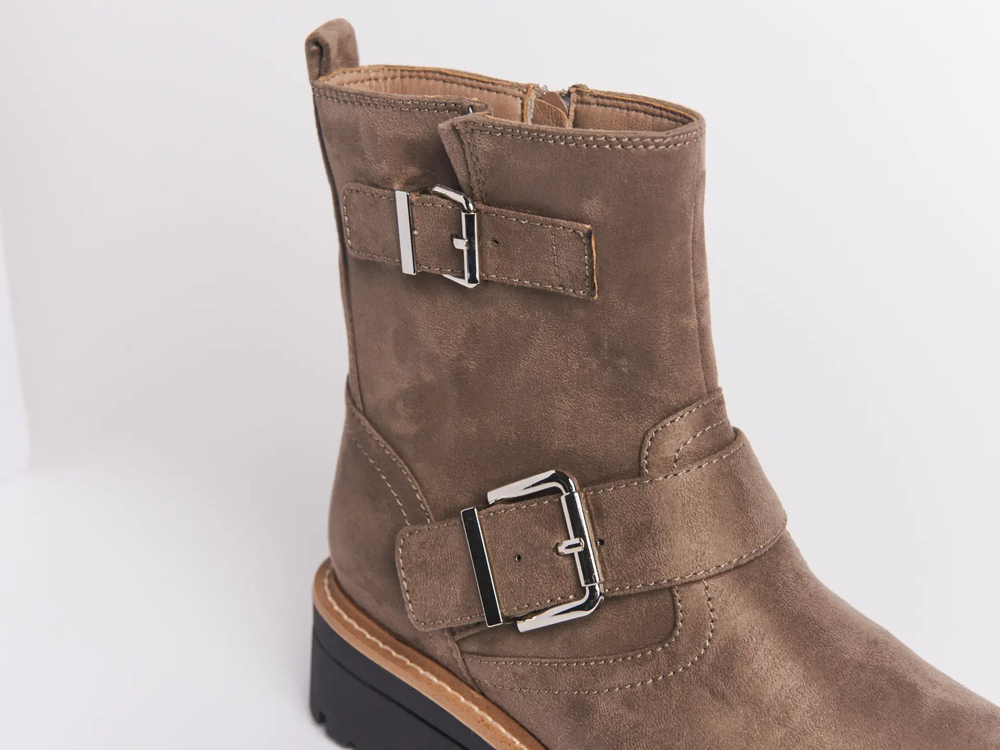 100% Suede Boots with Buckles in Taupe Color