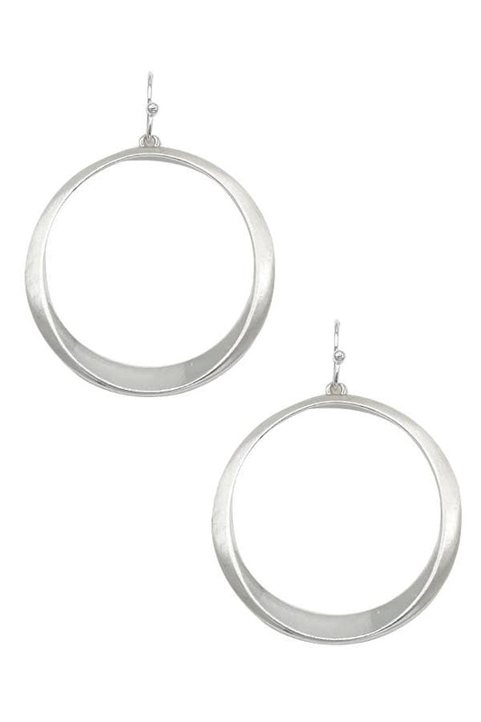 Round Cut Out Earring