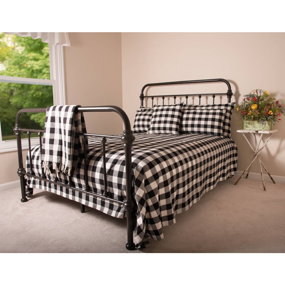 Buffalo Check Queen Bed Cover 94 In x 104 In